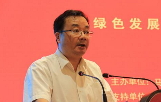國臺(tái)辦經(jīng)濟(jì)局局長張世宏致辭